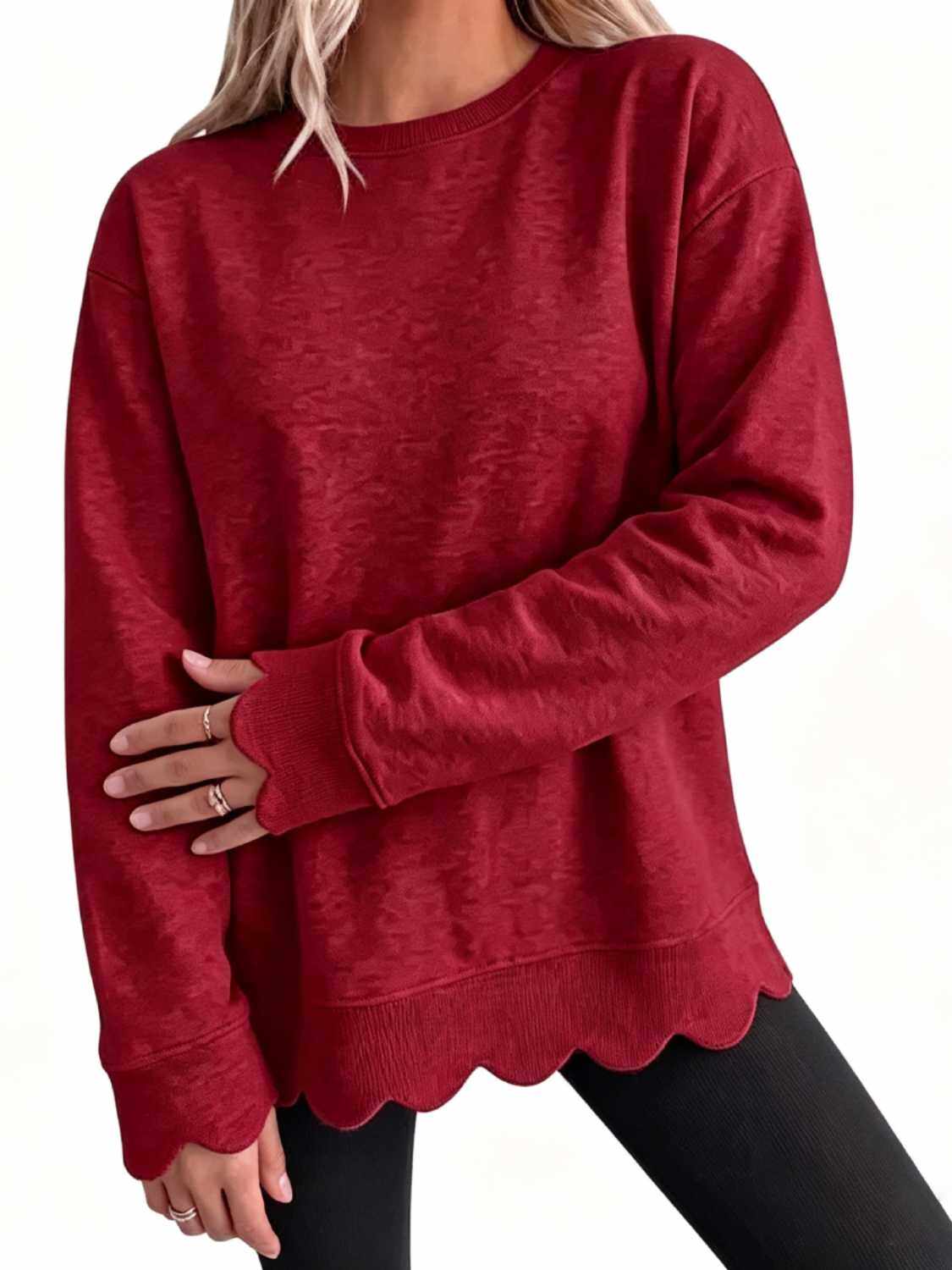 Women Crew Neck Oversized Long Sleeve Sweatshirt With Scallop Cuff And Hem