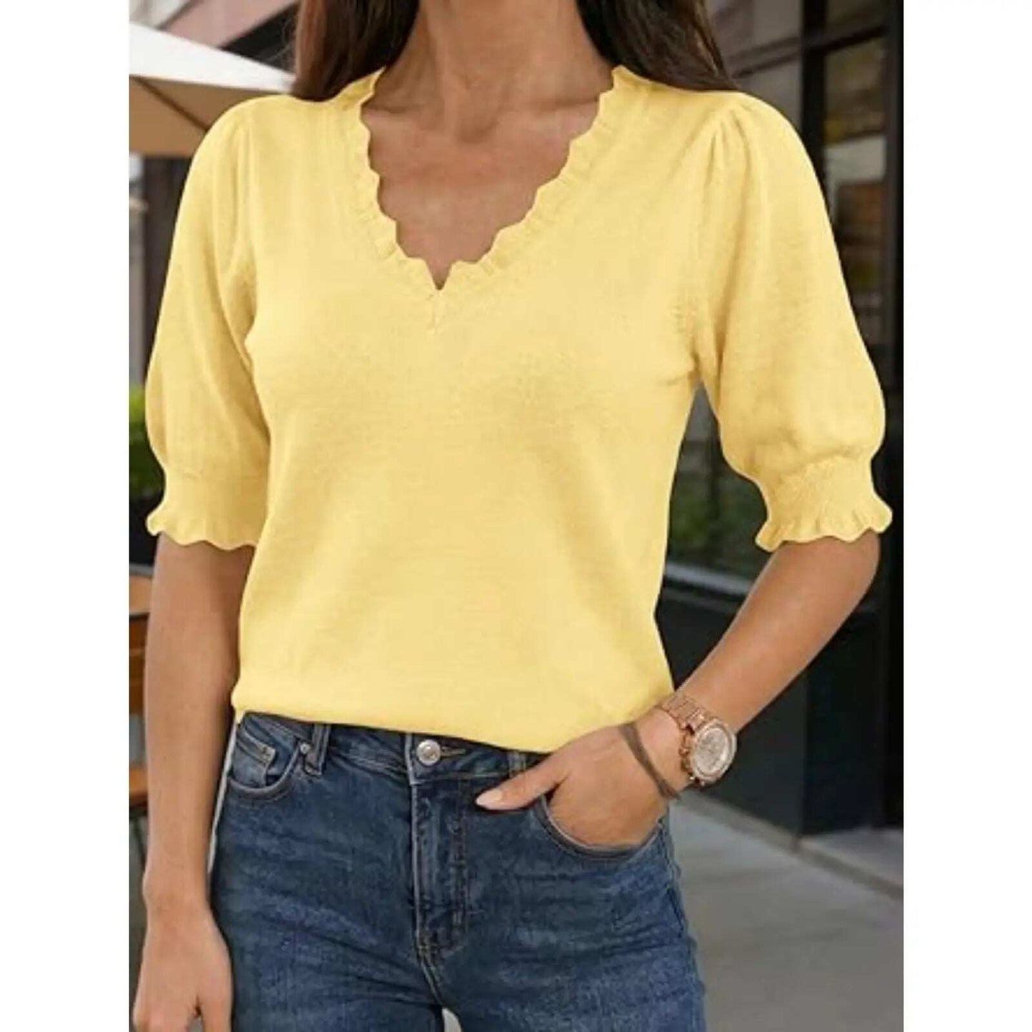 Scalloped V Neck Puff Elbow Sleeve Knit Top